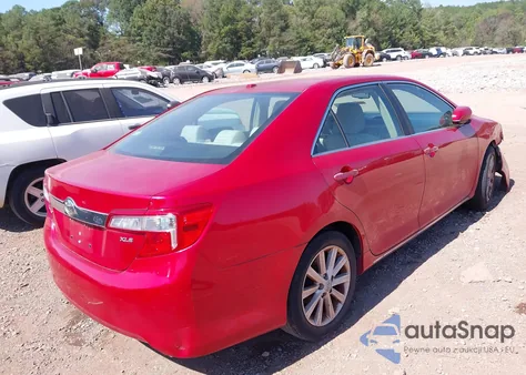 2012 Toyota Camry Xle z USA, uszkodzony, nr VIN 4T4BF1FK9CR270008